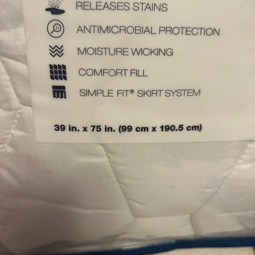 The Big One White Mattress Pad